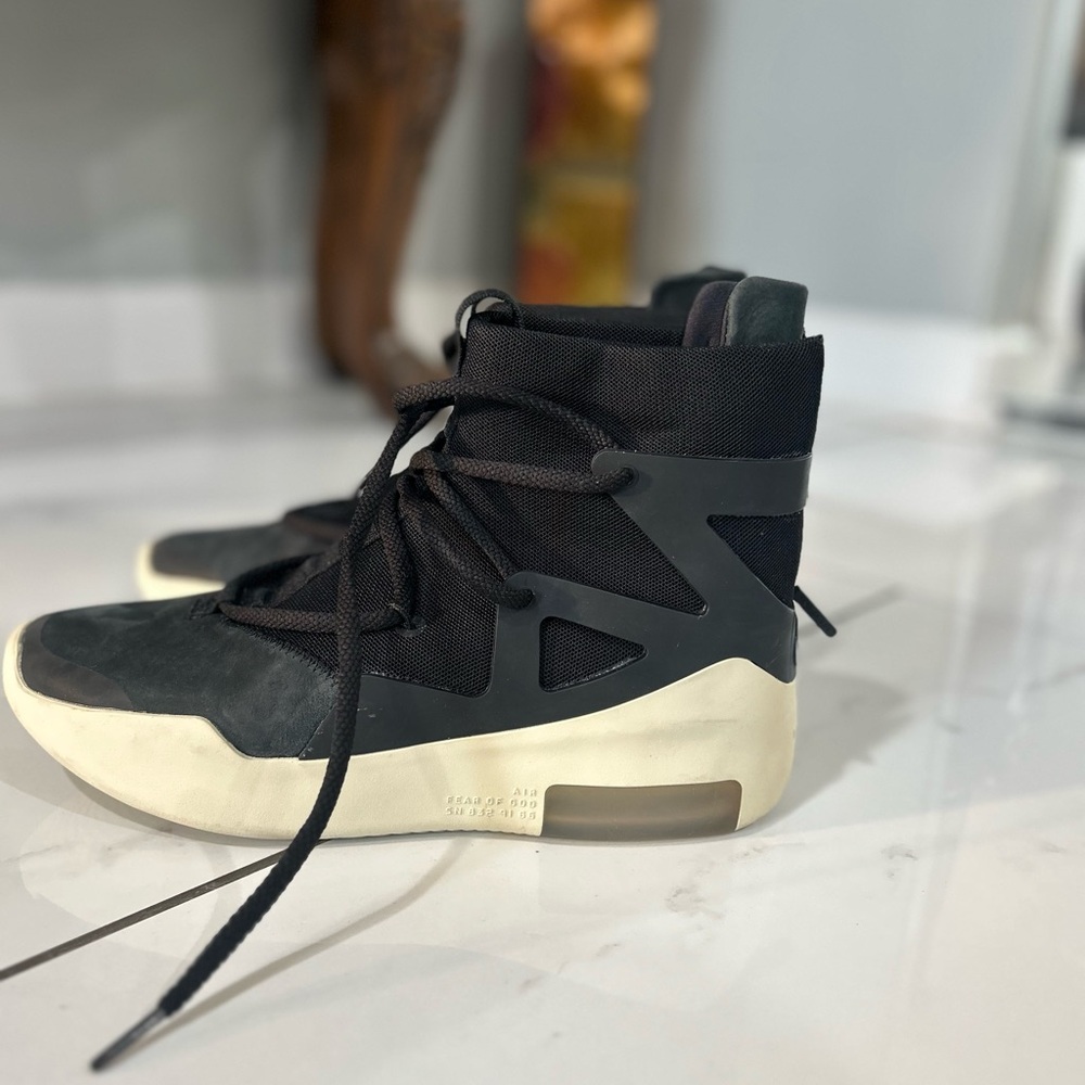 Authentic! Nike Air Fear of God 1 Black